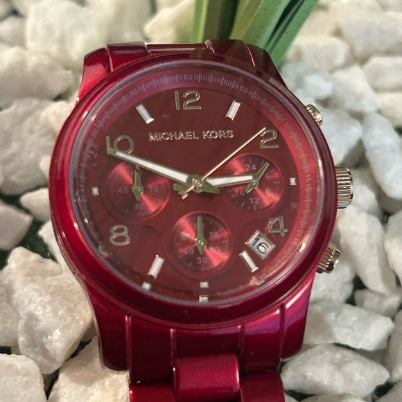 Michael Kors Red Women's Watch - Picture 4 of 8